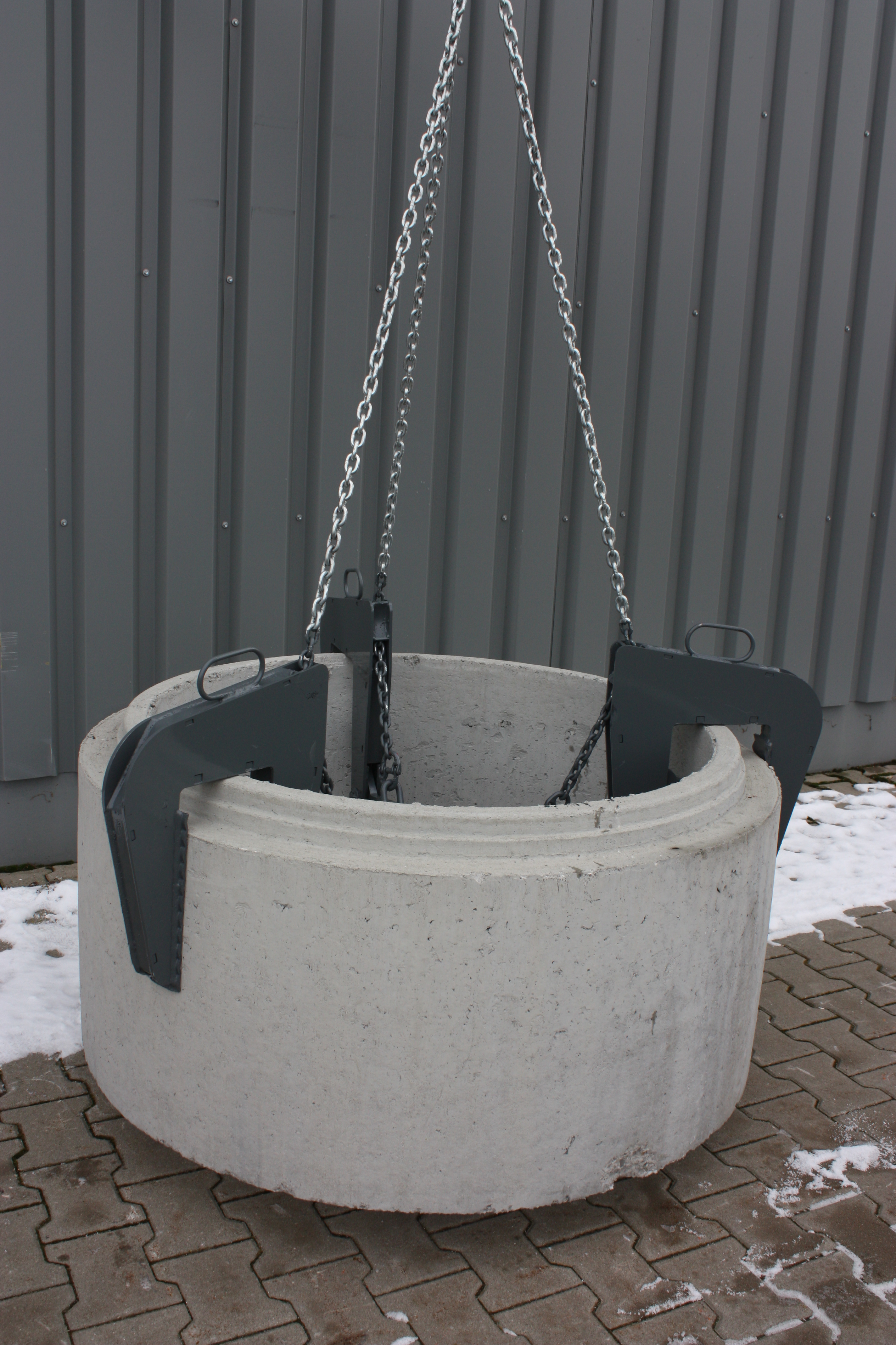 1062 Schachtringgehänge Kette verzinkt